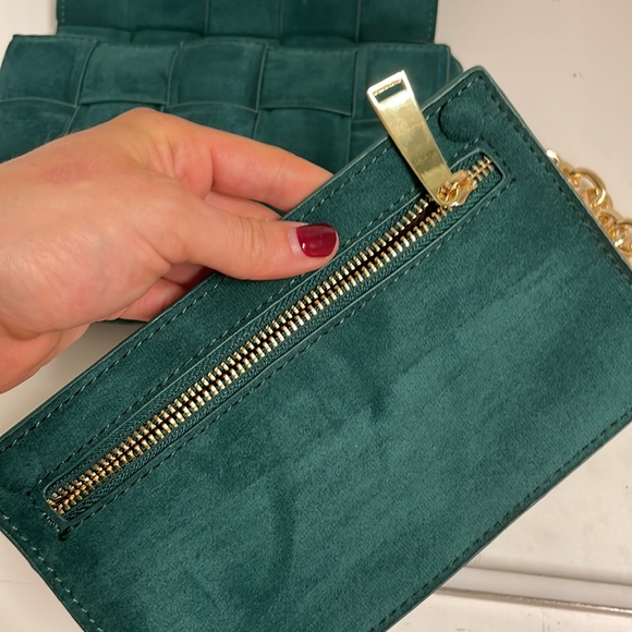 Padded cassette bag velvet green emerald gold chain - Picture 3 of 5